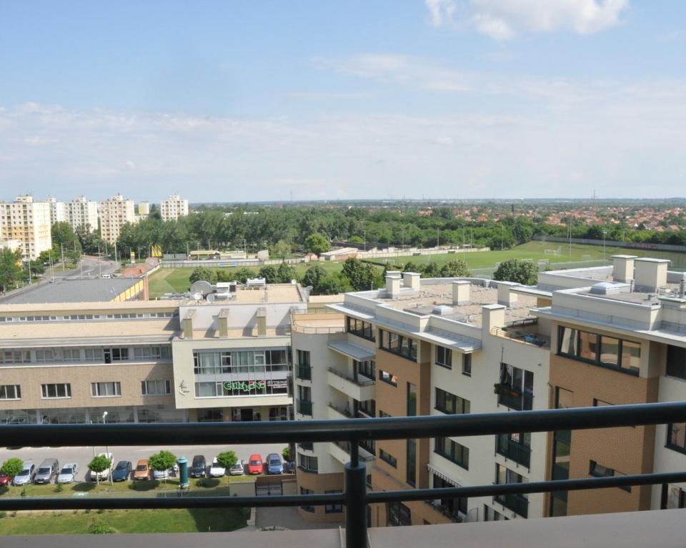 Tisza Palota Apartmanok Szeged Rom bilde
