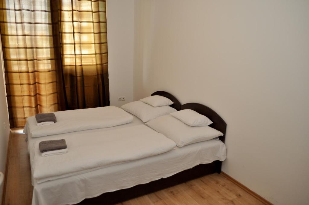 Tisza Palota Apartmanok Szeged Rom bilde