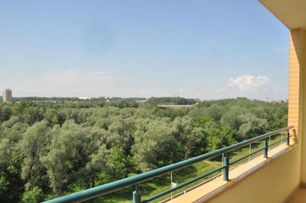 Tisza Palota Apartmanok Szeged Rom bilde