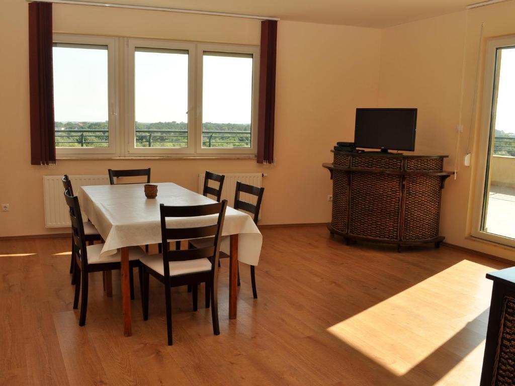 Tisza Palota Apartmanok Szeged Rom bilde